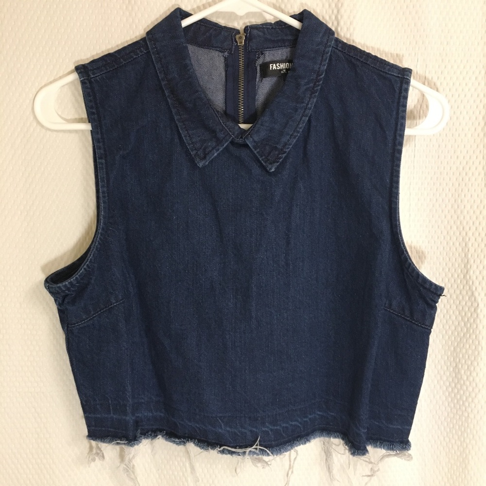 FASHION UNION Dark Denim Collared Crop Top